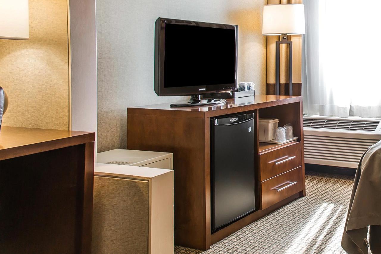 Comfort Inn Бостон Екстер'єр фото
