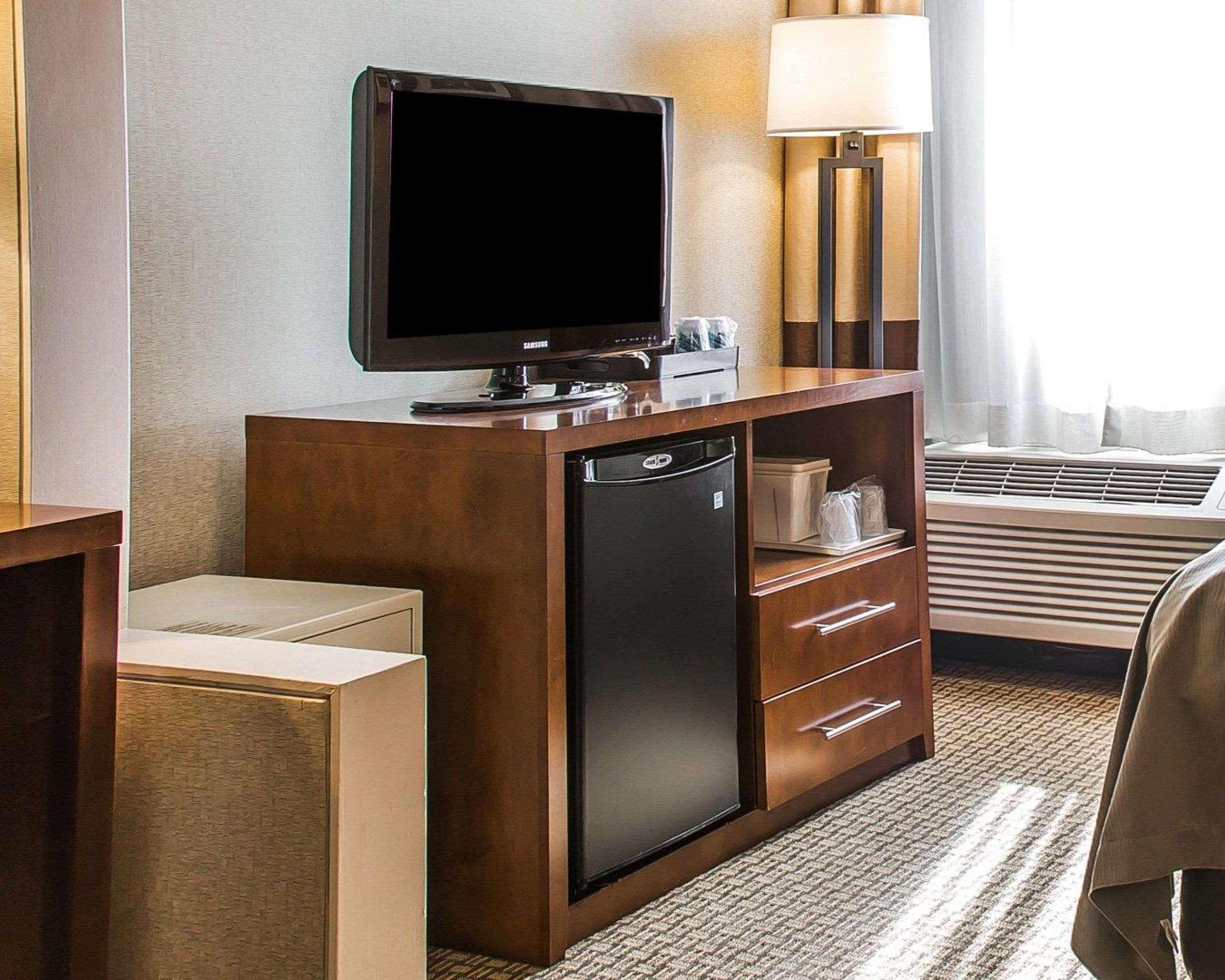 Comfort Inn Бостон Екстер'єр фото