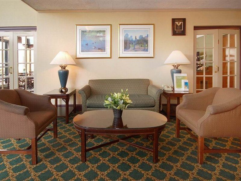 Comfort Inn Бостон Екстер'єр фото